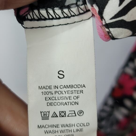 Kate Spade- Women's 2 piece Floral pajama set- size small - Picture 8 of 8